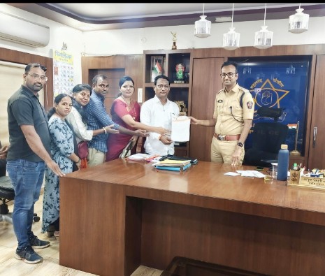 अल्पवयीन मुलीवरील अत्याचार प्रकरणाचा जलदगतीने तपास करून आरोपीवर कठोर कारवाईची मागणी...!