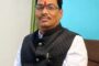 घर जळालेल्या विधवा मजूर महिलेला किशोर वडेट्टीवारांचा मदतीचा हात..!