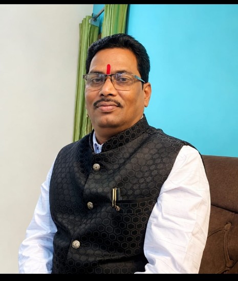 करंजीच्या मातीतून उगम, संघर्षातून उभारणी अन् समाजसेवेचा वसा.!